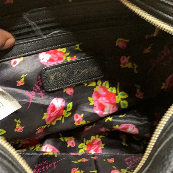 Purse - Picture 7 of 8